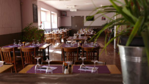 Hôtel bar restaurant